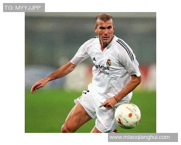 世界足球三大巨星是谁 探索他们的成就与传奇故事 世界足球三大巨星是谁 探索他们的成就与传奇故事