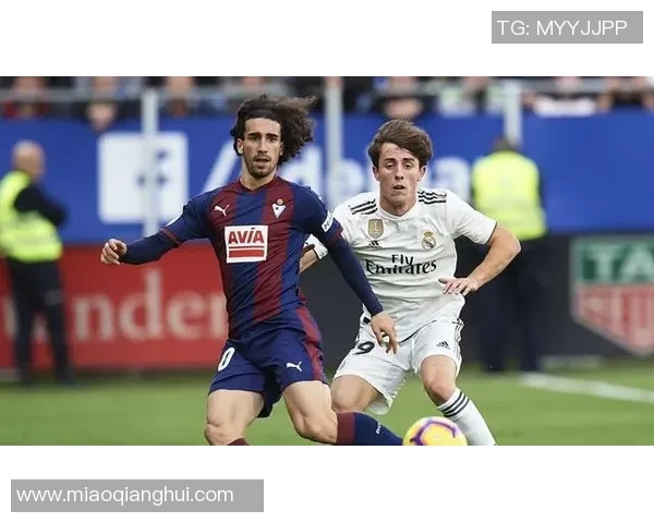 全球足球转会市场揭秘：高价球员背后的经济风暴与俱乐部策略分析